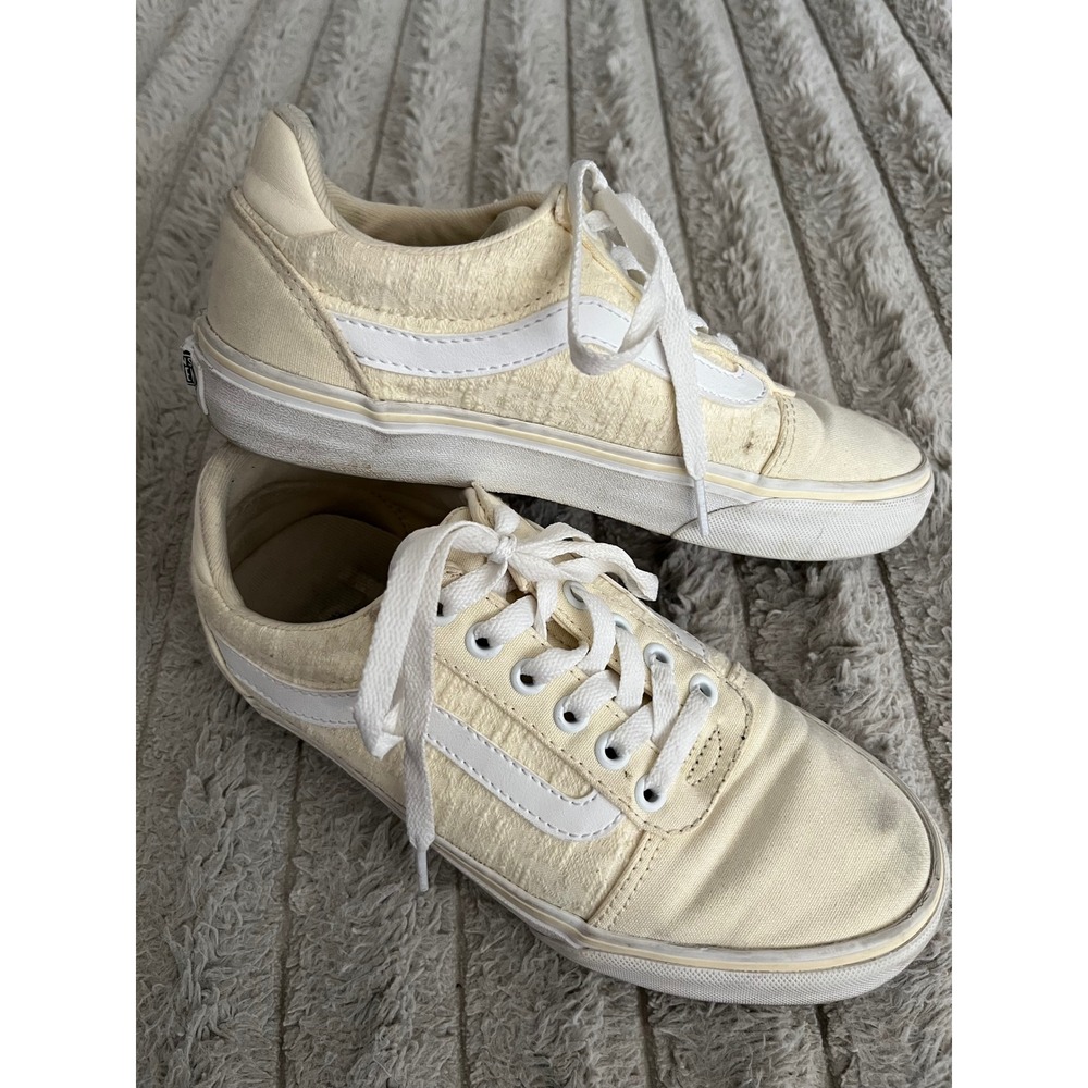 Vans Ward Low Top Sneakers light yellow Canvas Skate Shoes Women size: 6